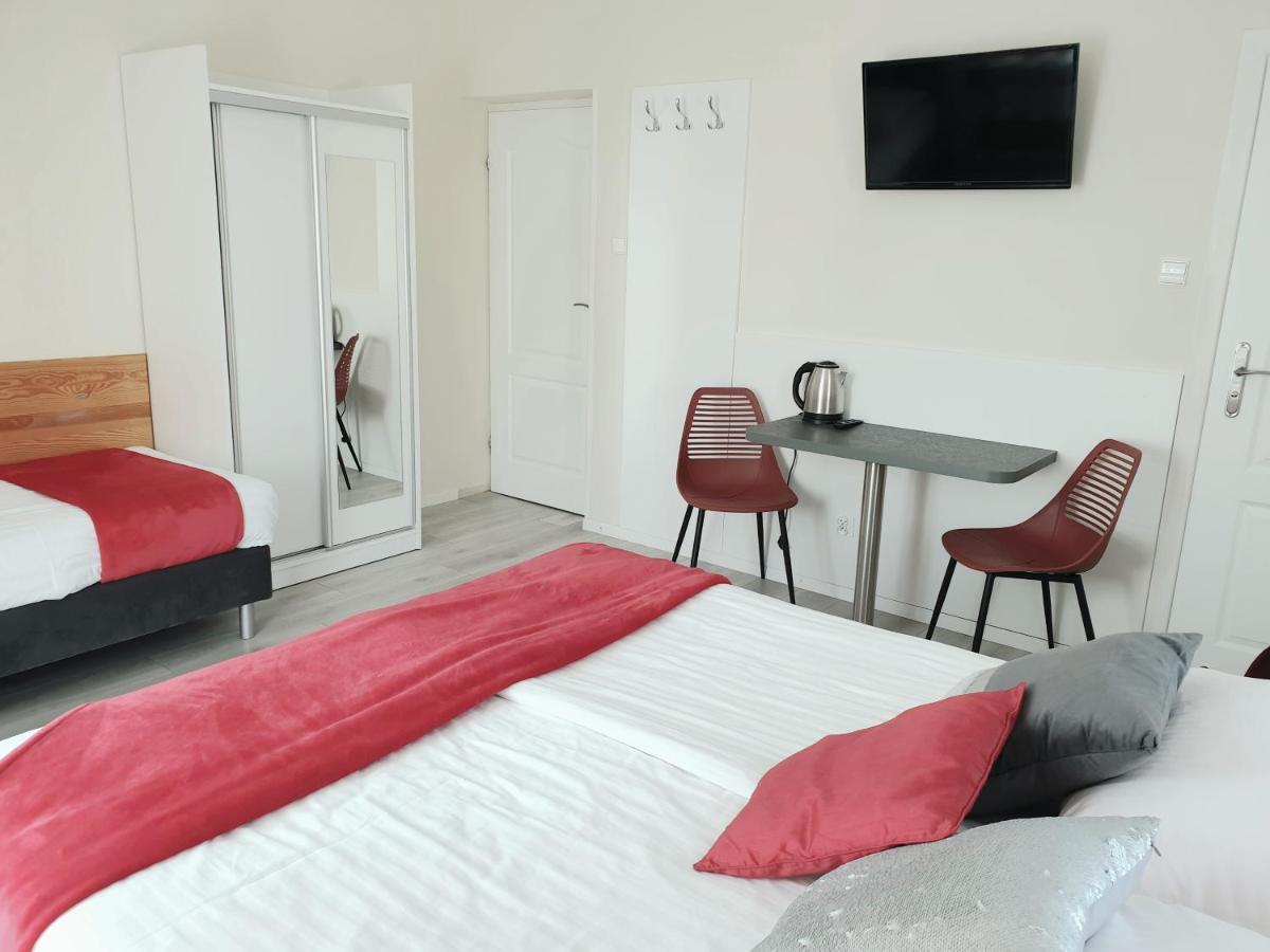 Solar Bed & Breakfast Karwia Ngoại thất bức ảnh